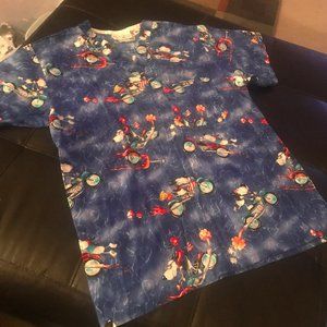 Size medium snoopy peaches scrub top